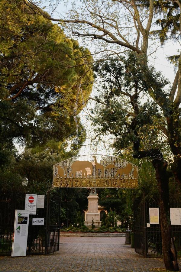 Al Teatro Verdi Luxury Apartment サレルノ エクステリア 写真